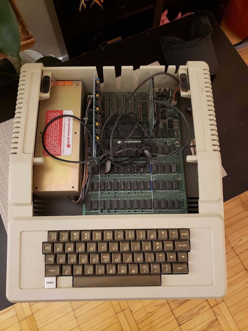 Apple ][+ 002.jpg